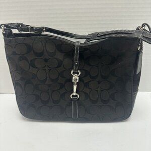 Vintage Coach Signature C Black Leather Canvas Purse M25-6091 Clip Closure Coach